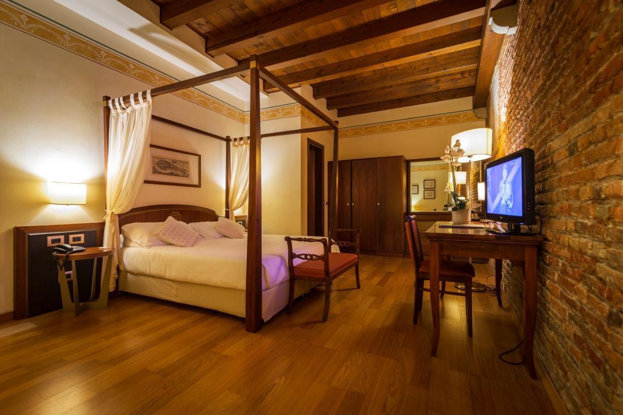Hotel Alla Torre Castelfranco Veneto Esterno foto