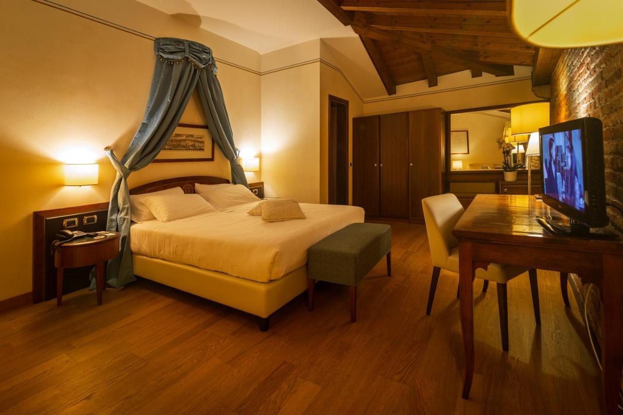 Hotel Alla Torre Castelfranco Veneto Esterno foto