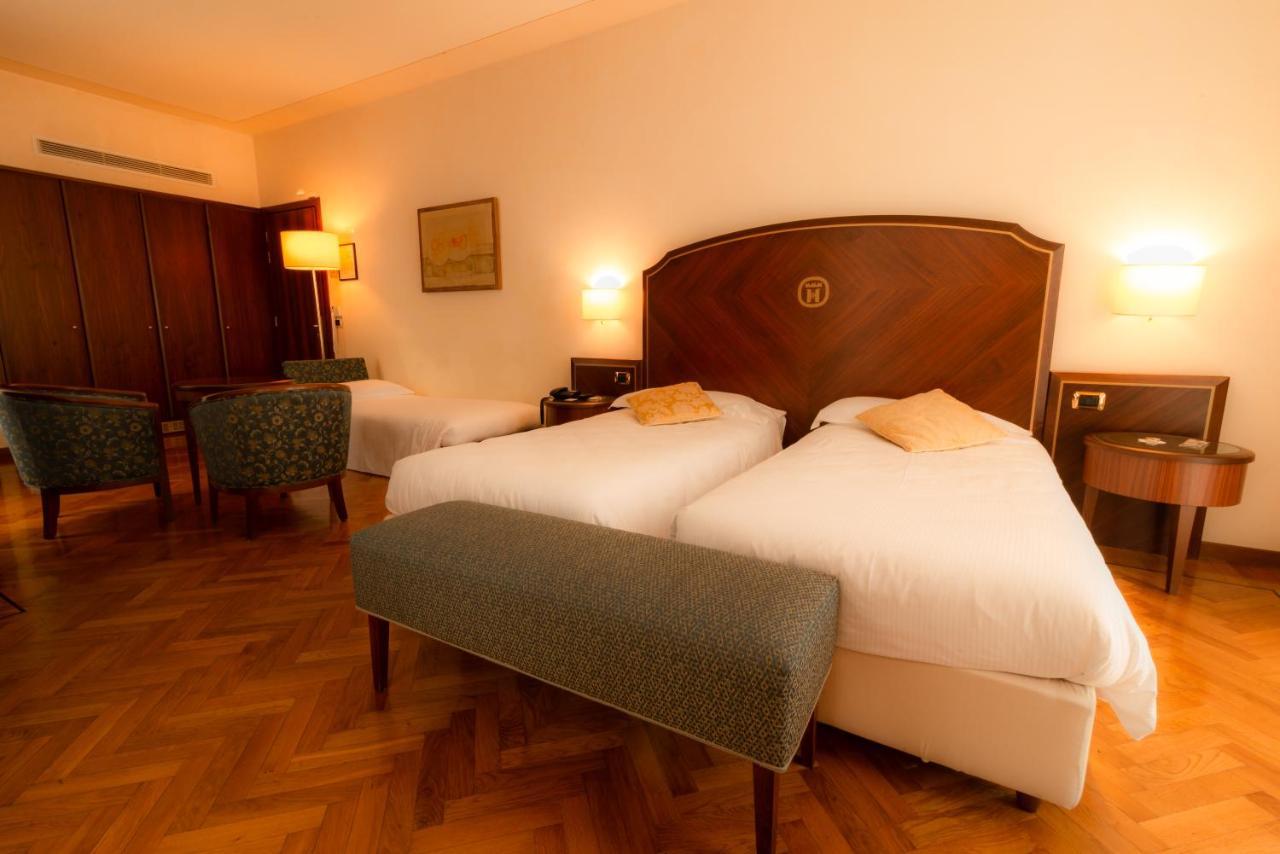 Hotel Alla Torre Castelfranco Veneto Esterno foto