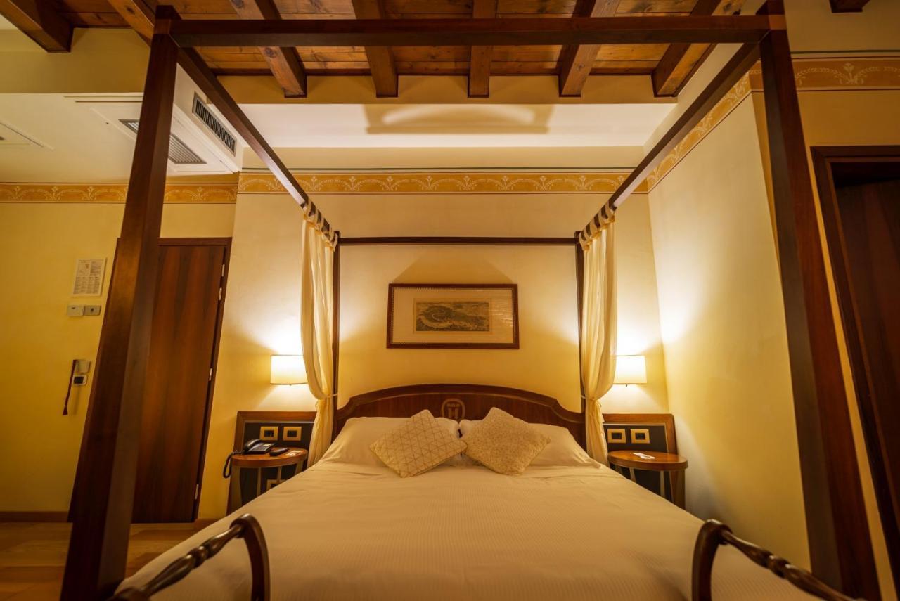 Hotel Alla Torre Castelfranco Veneto Esterno foto