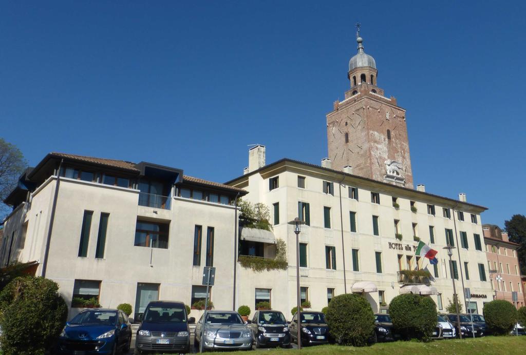 Hotel Alla Torre Castelfranco Veneto Esterno foto
