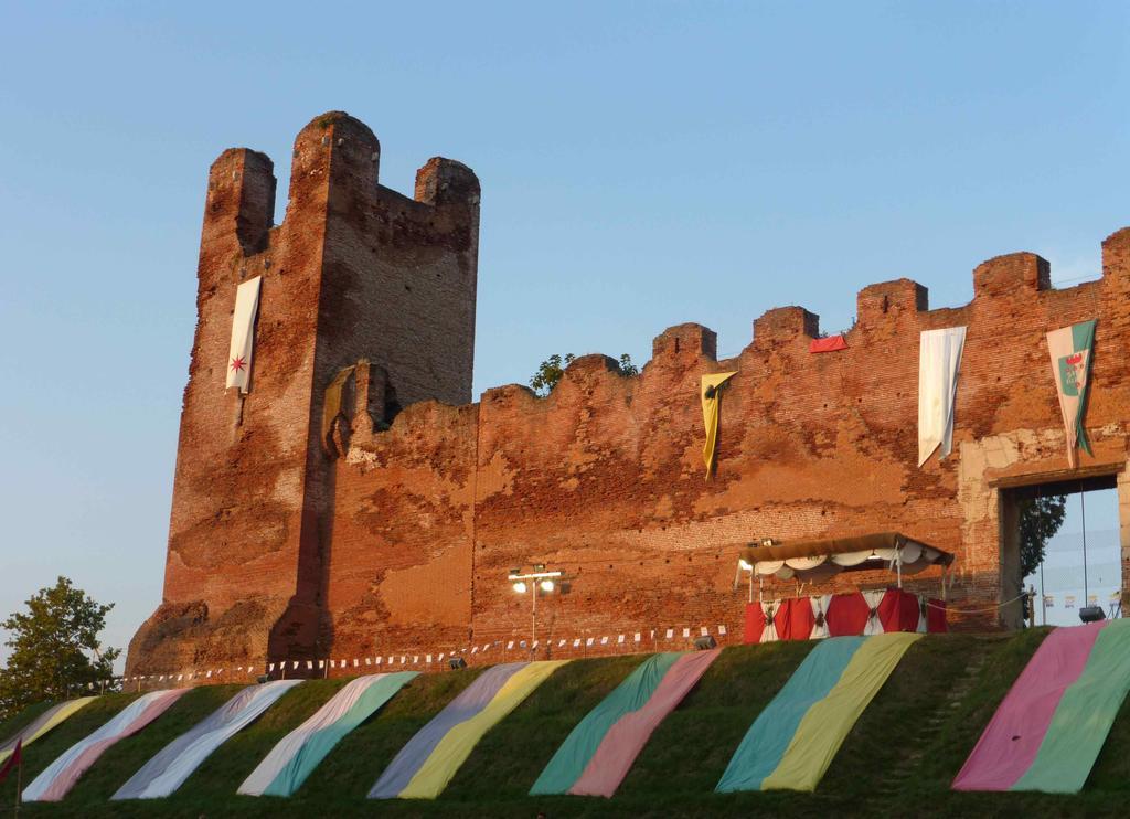Hotel Alla Torre Castelfranco Veneto Esterno foto