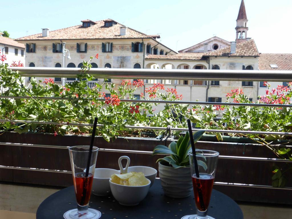 Hotel Alla Torre Castelfranco Veneto Esterno foto