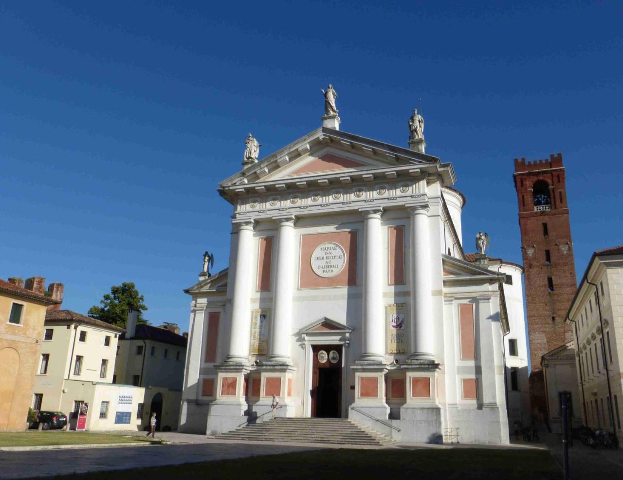 Hotel Alla Torre Castelfranco Veneto Esterno foto
