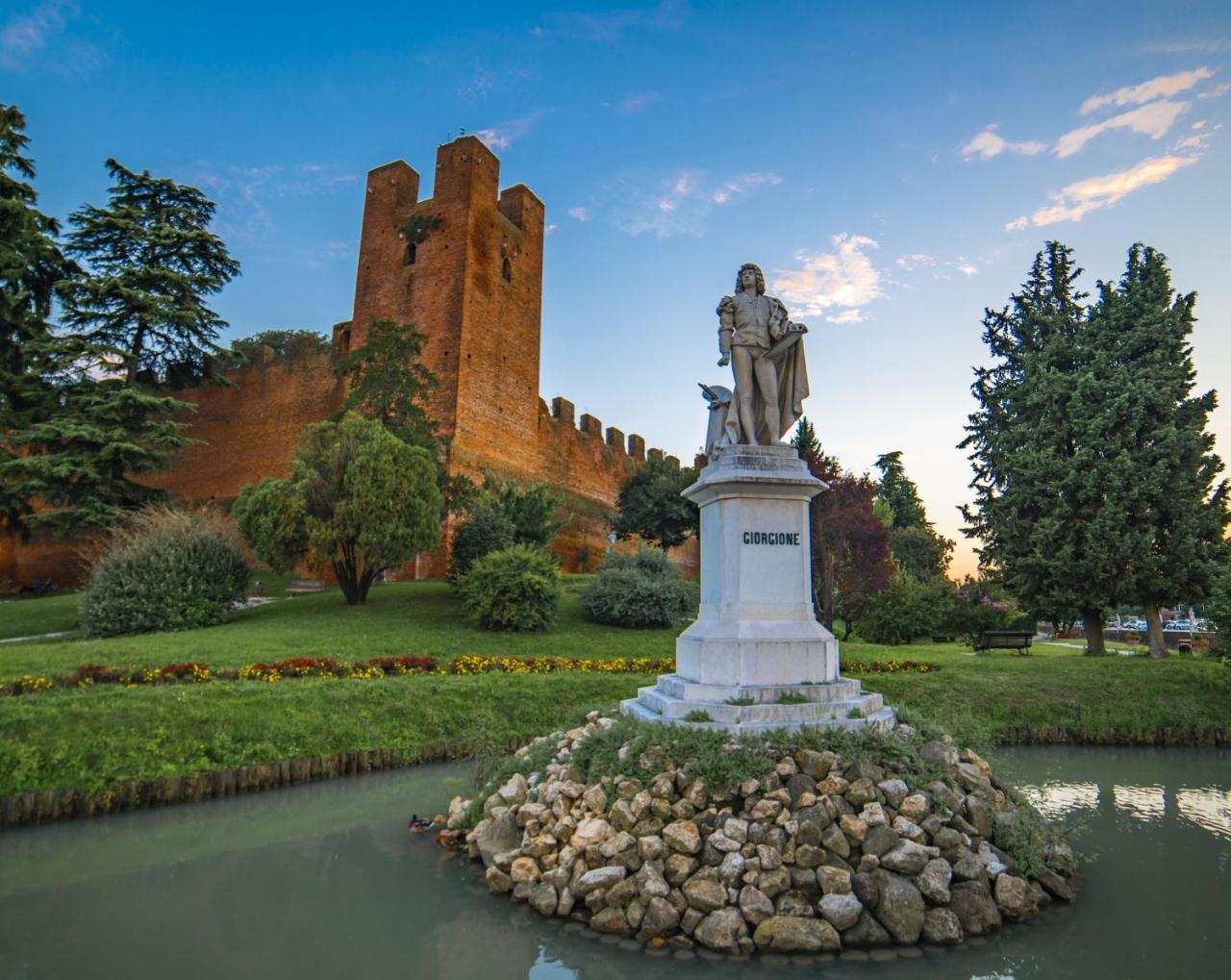 Hotel Alla Torre Castelfranco Veneto Esterno foto
